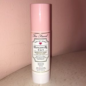 Too Faced Primer and Setting Spray.
